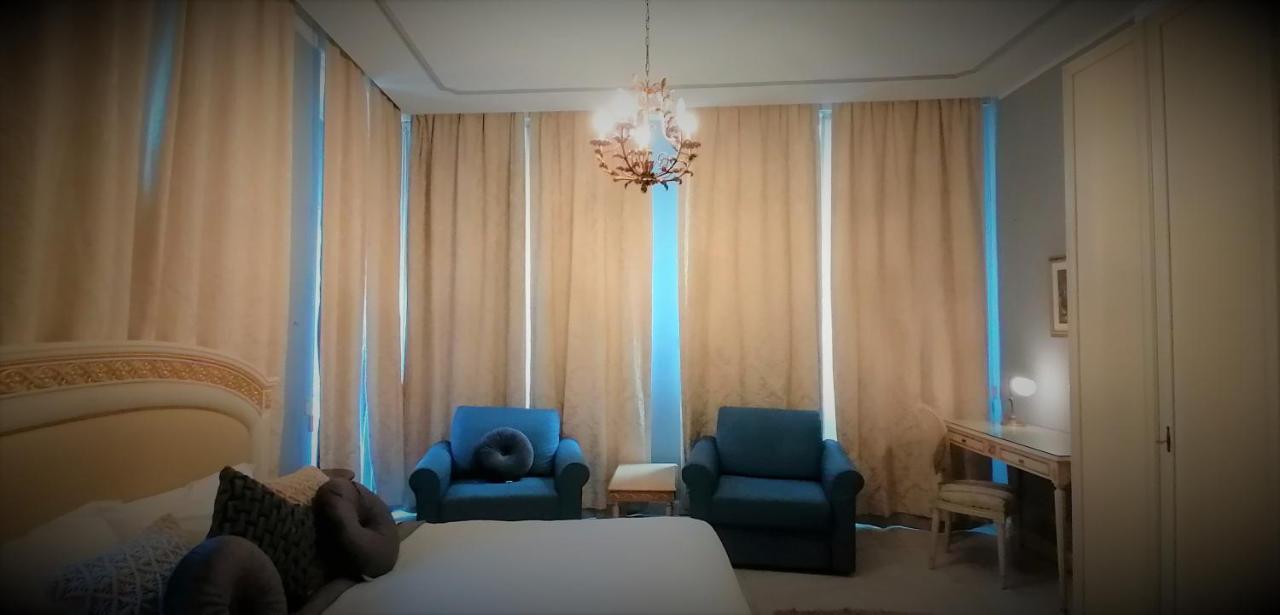 Mercanti Apts Via Passarella Milano Exteriör bild